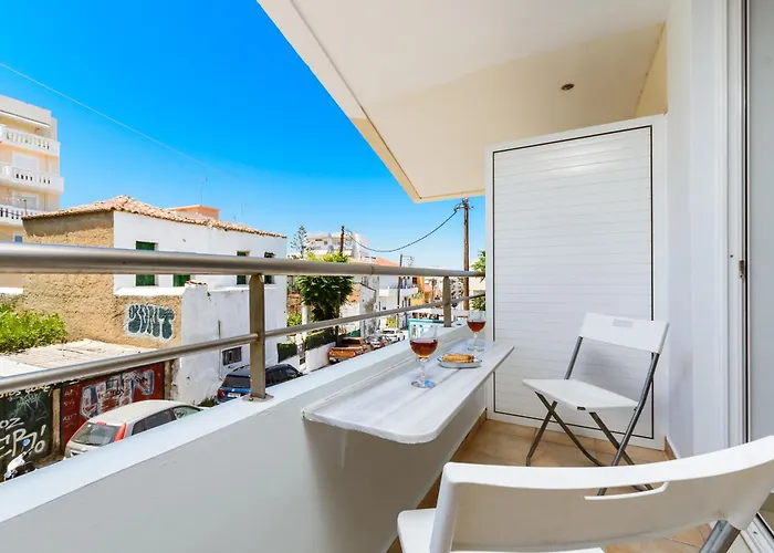 Апартаменты Ferenikis *